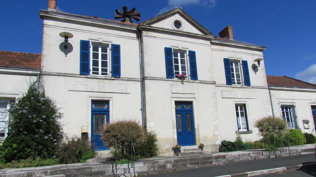 L'Ancien Hotel De Ville Foussais ภายนอก รูปภาพ